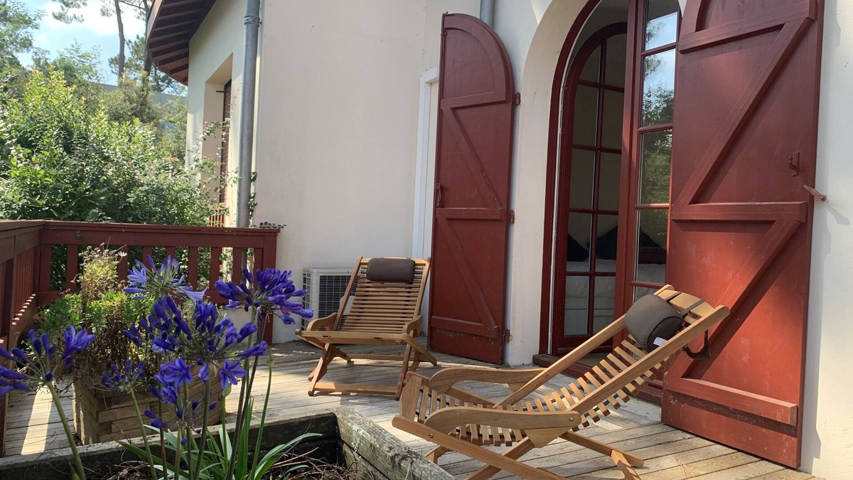 Arcachon Apartment | 2 bedrooms, 2 bathrooms appartement with terrace and balcony, close to beaches
