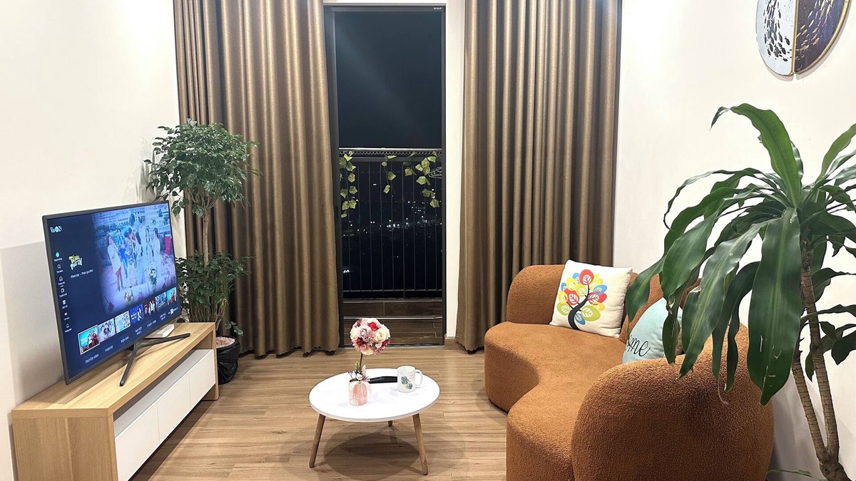 Van Giang Apartment | 2 bedrooms apartment 60m2 in Ecopark, nice view, high speed wifi, full amenities