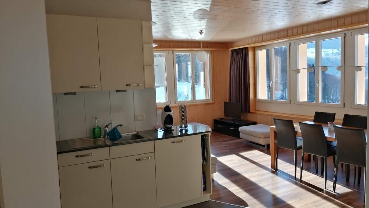 Wiler Apartment | 2 Bedrooms Apartment “Alleschwendi”