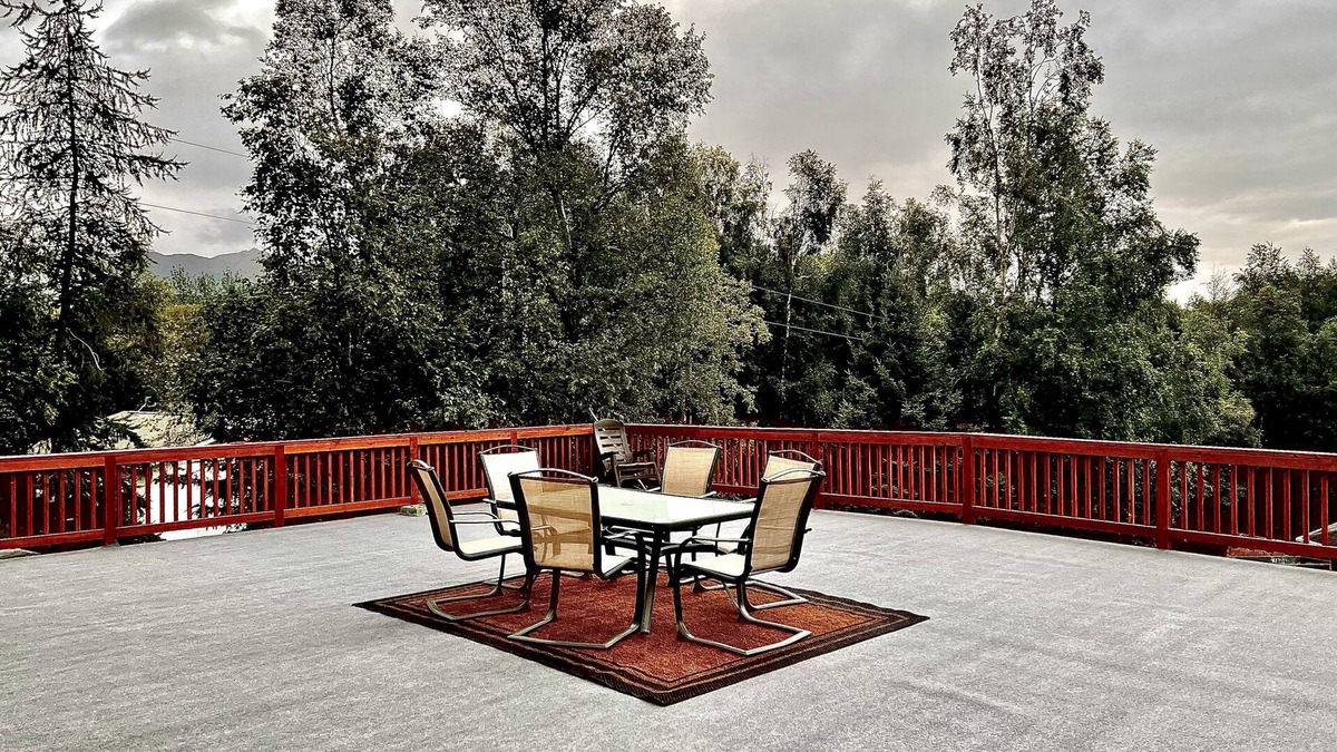 Rabbit Creek House | 2 Bedrooms, Sleeps 6-8 with private deck, gym and game room. Near the trails.