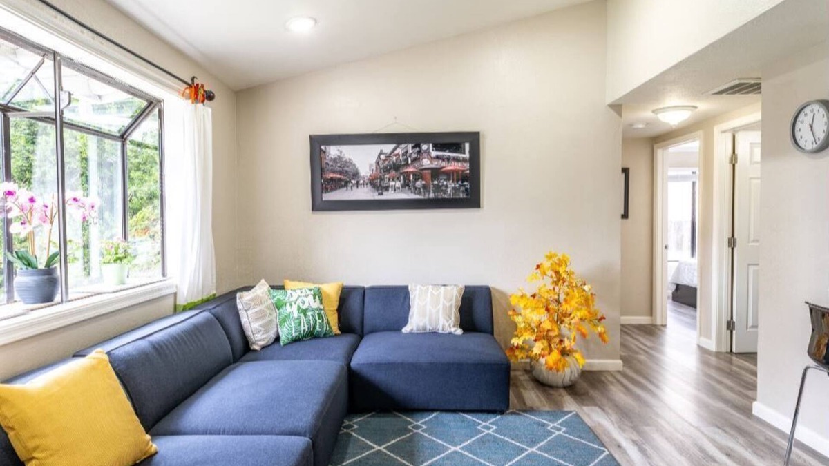Menlo Park House | 2 Beds, 1 Bath, Kitchen private space, Furnished Stanford, Palo Alto, Menlo Park