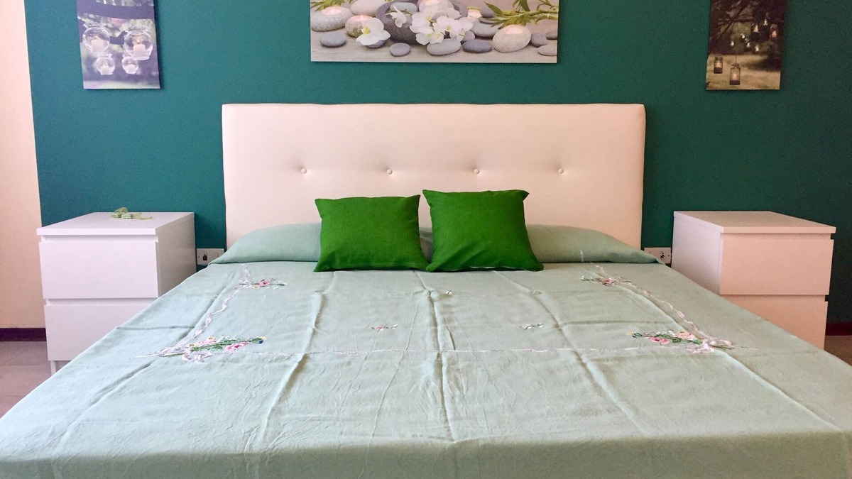 Castano Primo Apartment | 2 BIG and lightly BDR - free WIFI & GARAGE close to Malpensa-Rho Fiera-Lakes