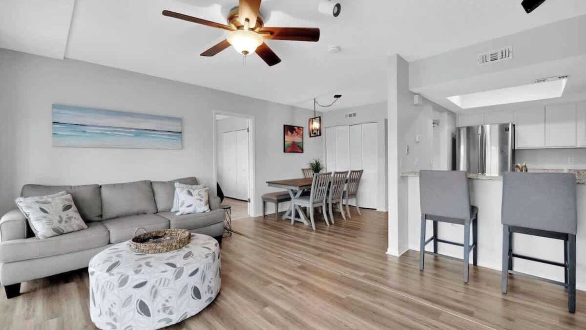Jacksonville Beach House | 2 Blocks to Beach: AfterDune Delight Coastal Oasis
