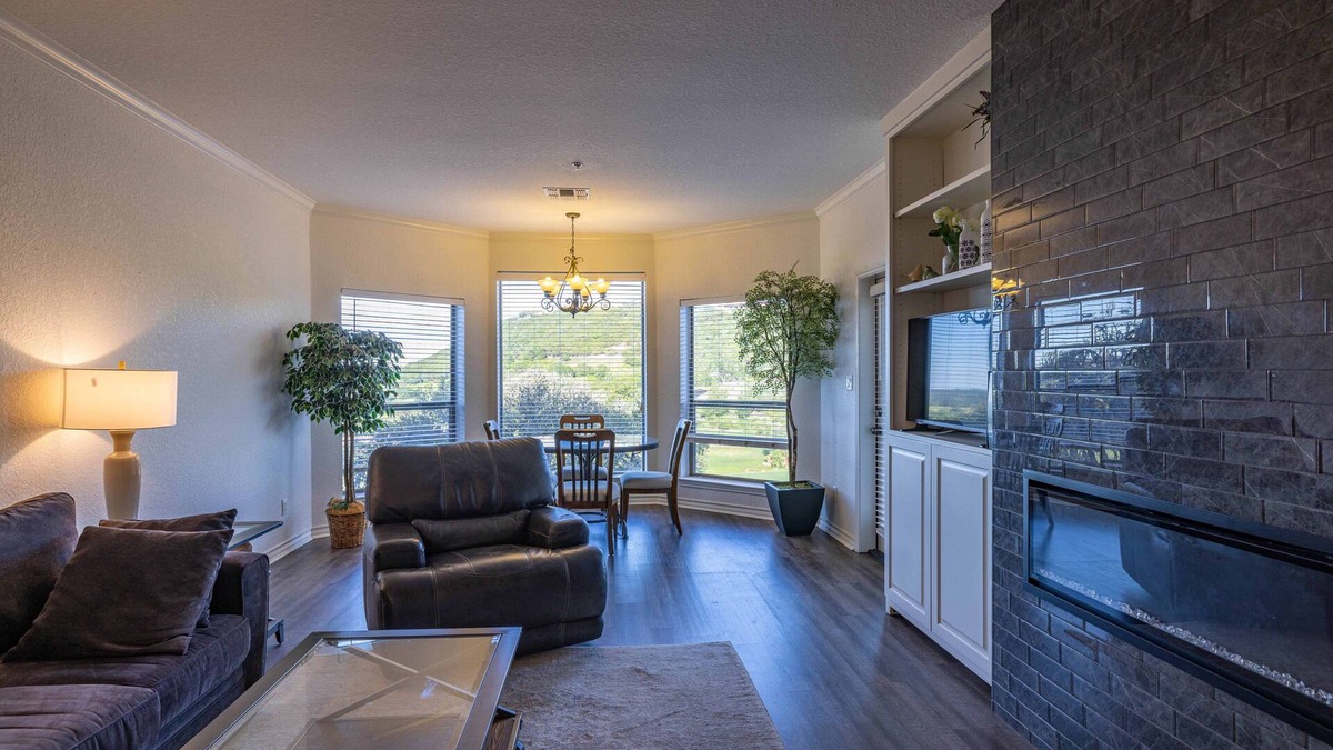 Boerne Condo | 2 BR 2 BTH Tapatio Springs Golf Resort Condominium for Rent!