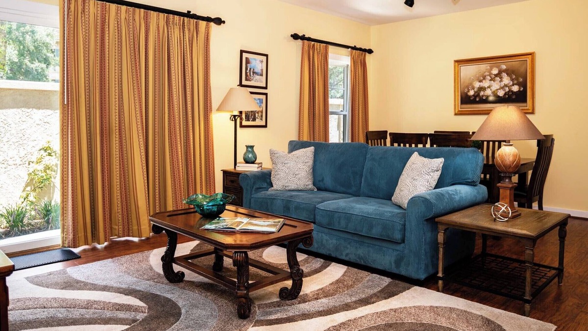 St. Augustine Condo | 2-BR large private fenced courtyard-close to entrance & pool/hot tub