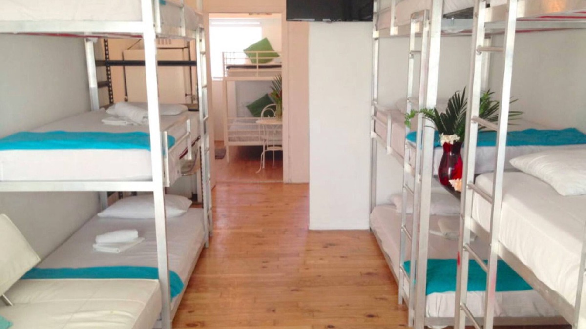 West Avenue Hotel | 2 BUNK BED HOTEL SUITES - SLEEPS 24: WALK TO EVERYTHING!