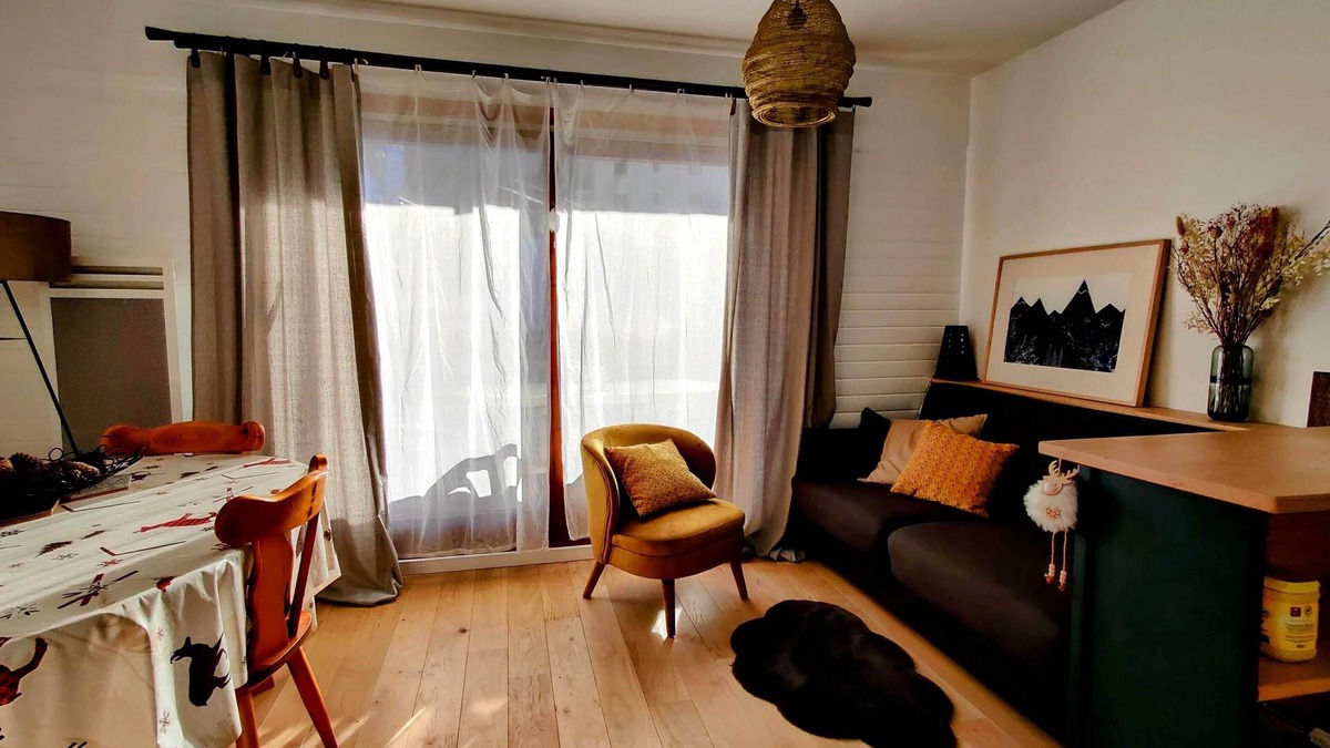 Areches Apartment | 2* CLASSIFIED apartment - 3 rooms + large terrace! Next to the lifts -