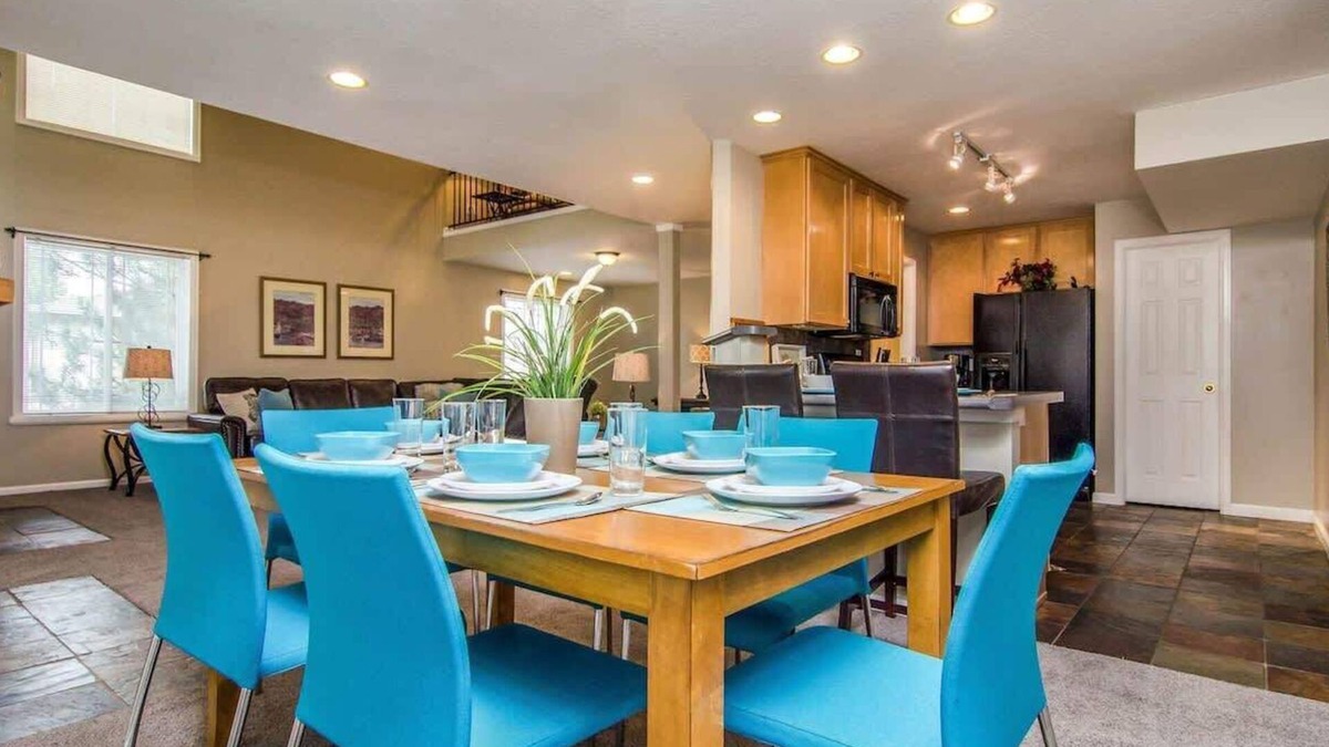 Midvale House | 2 Homes * 2 Hot Tubs *Near Skiing *XBox * Foosball