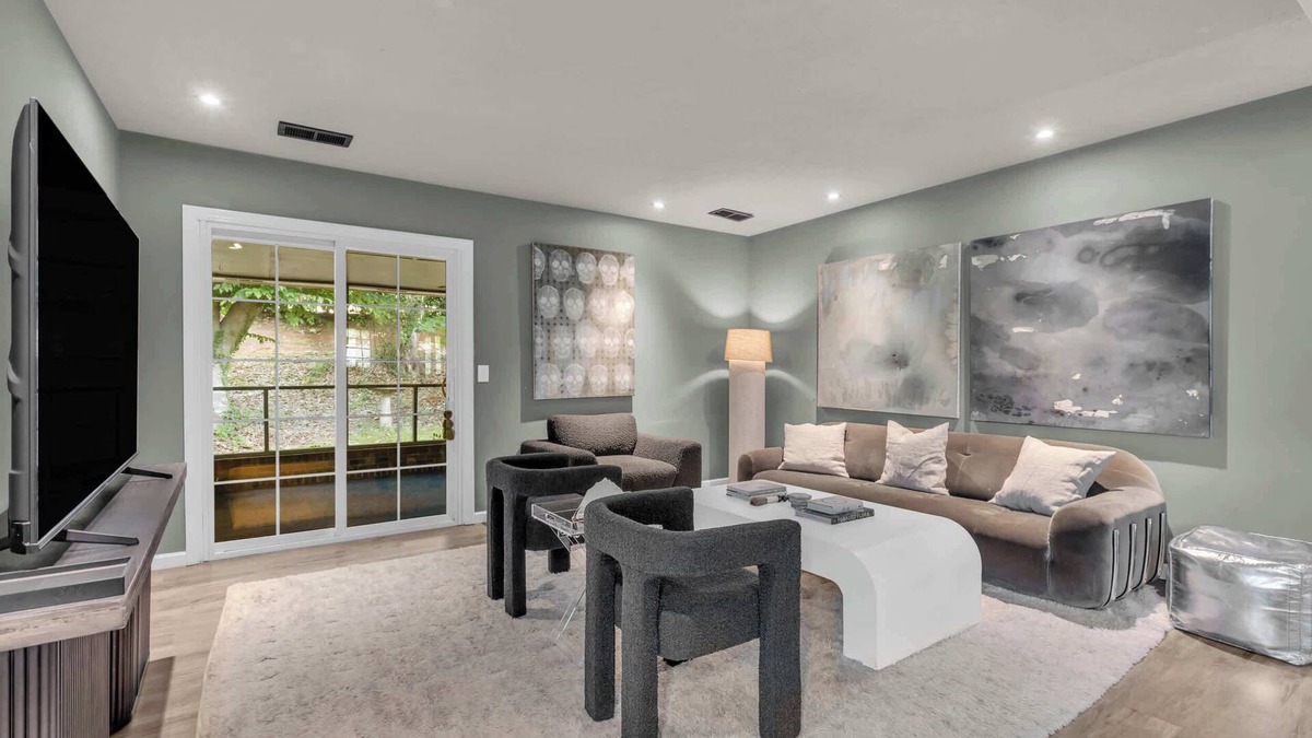 Drayton House | 2 King Beds - Perfect for long stays @Laguna House