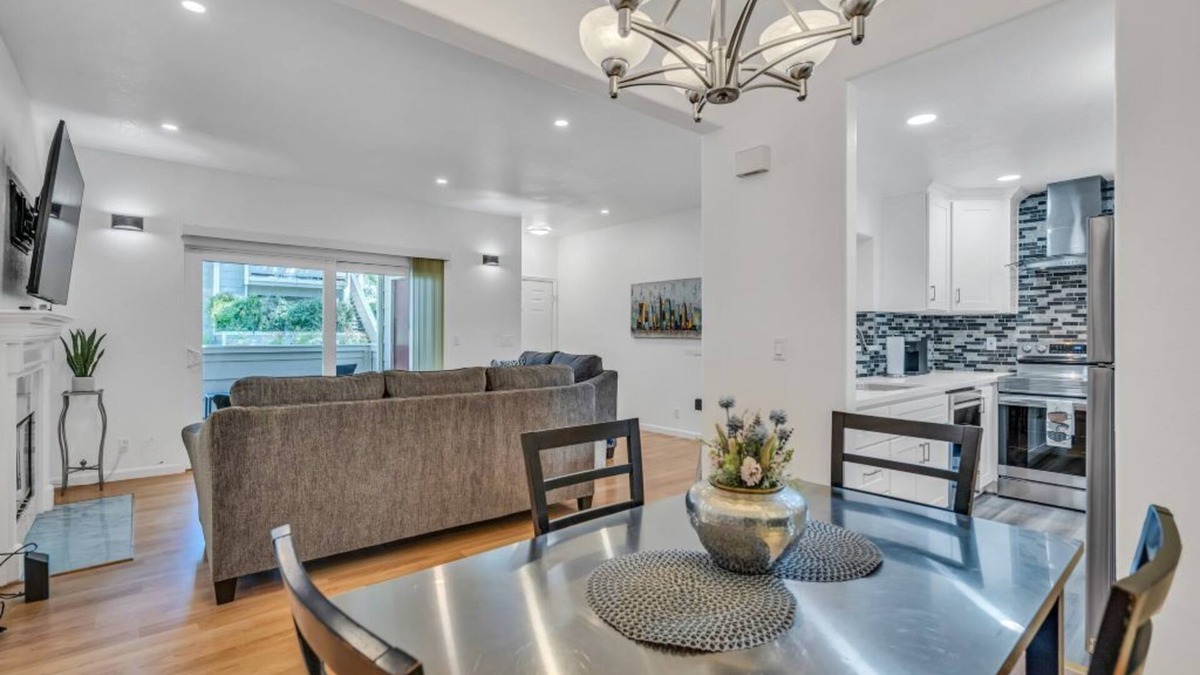 San Ramon Condo | 2 Master suites ground floor, garage + parking spot, w/d in unit, wi-fi, Netflix