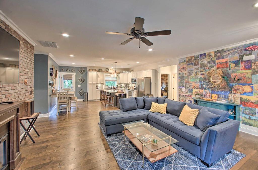 Parker House | 2 Mi to Downtown Luxe Greenville Retreat!