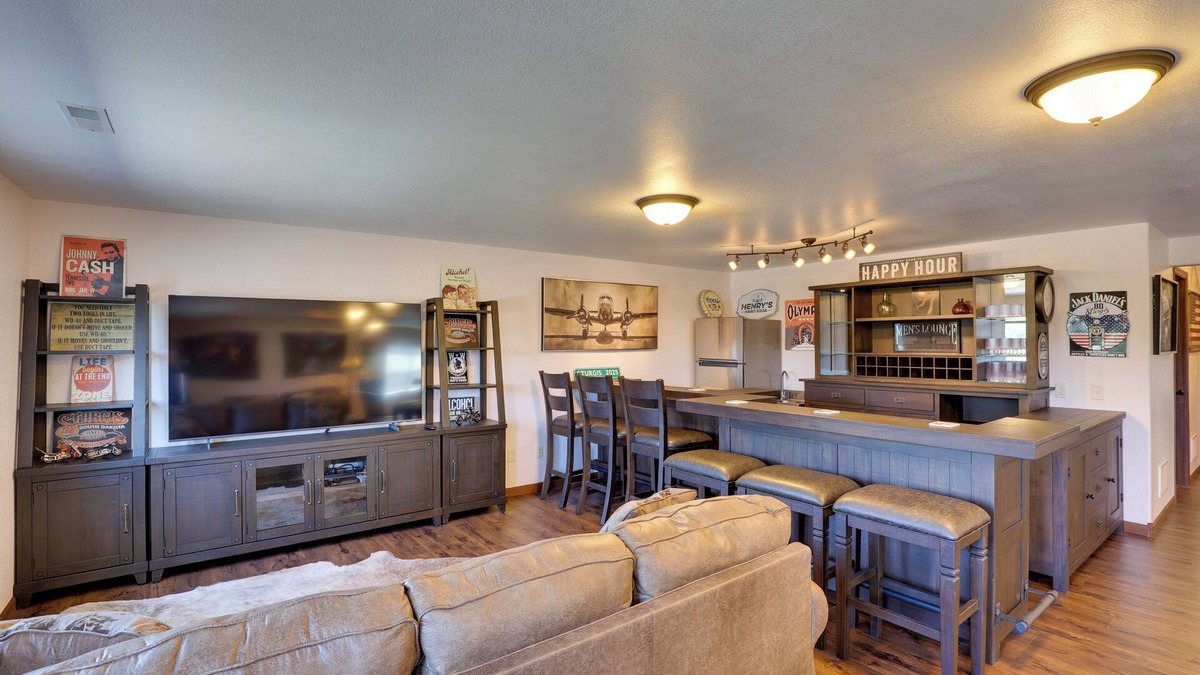 Sturgis House | 2 Mi to Downtown Sturgis: Quiet Ranch Home w/View