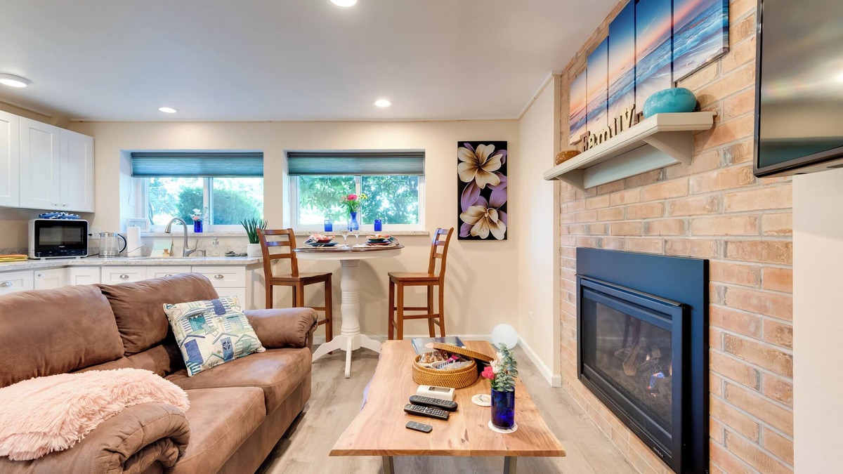 Kenmore House | 2 Mi to St Edward State Park: Ground-Level Studio