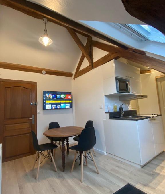 Bonnelles Apartment | 2 pièces les écuries du château