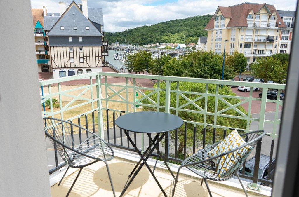 Port Guillaume Apartment | 2 pièces Port Cabourg - 2 à 4 personnes - 34 m2 - Balcon - Vue Port - Exclusif Booking !