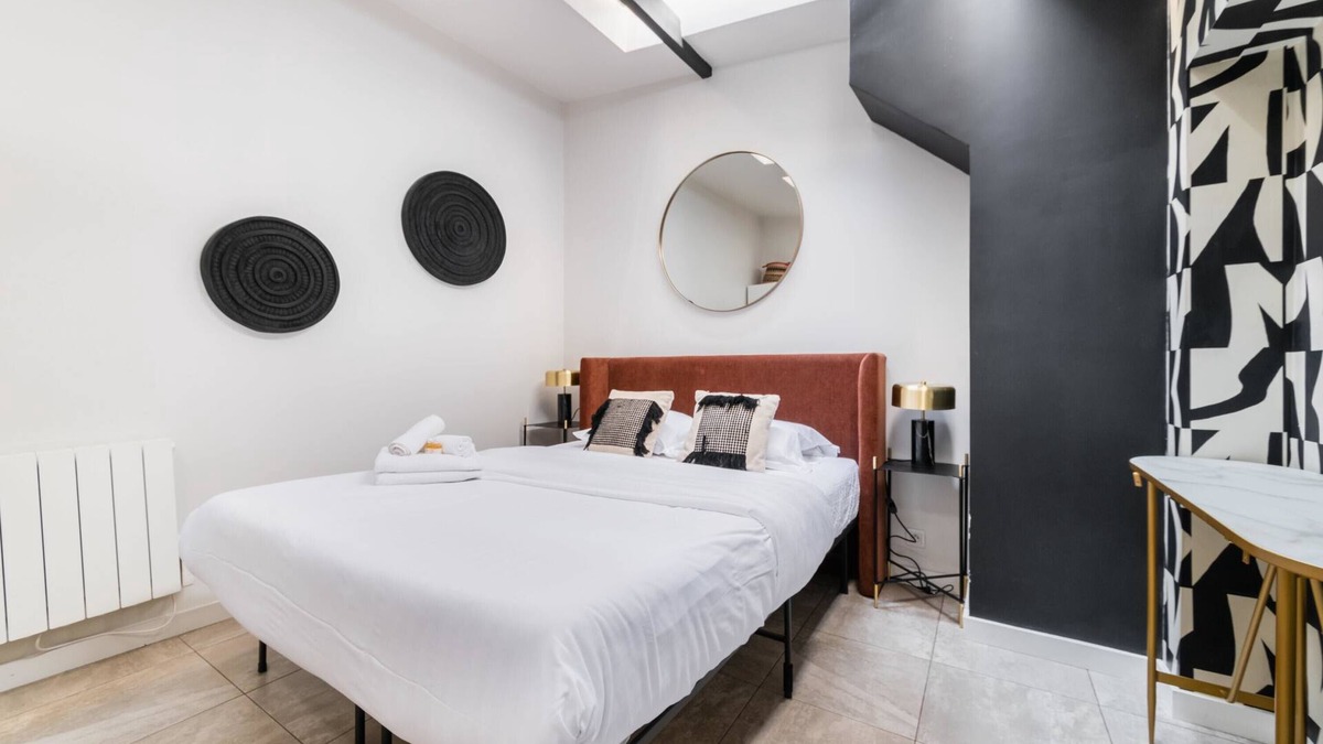 Combat Apartment | 2 pieces Buttes chaumont parfait pour famille