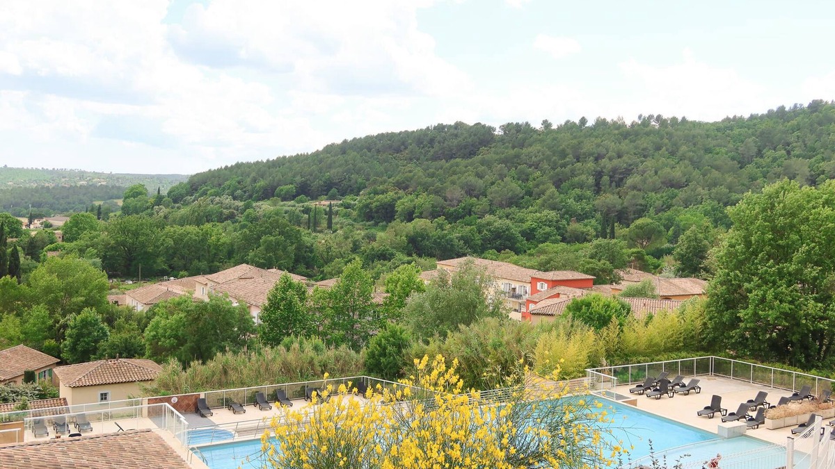 Callian Condo | 2 Piscines sur place | T3 + vue imprenable