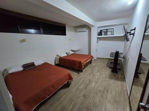 Zona Centro Apartment | 2 Recamaras con clima y cocina centrico, wifi, tv smart