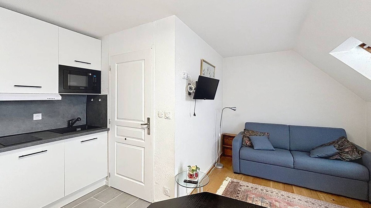 Le Home Apartment | 2-room apartment, 5 people, parking, near the beach