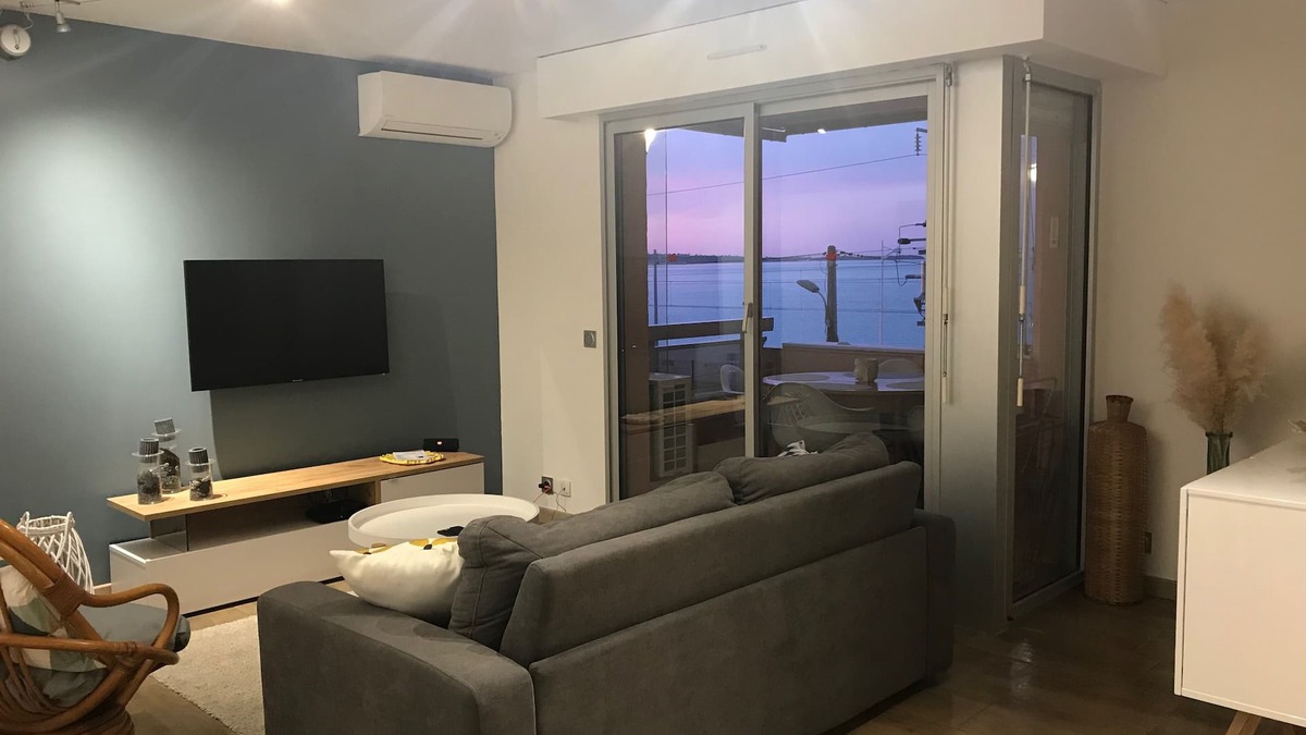 Cannes La Bocca Apartment | 2-Room Apartment, waterfront