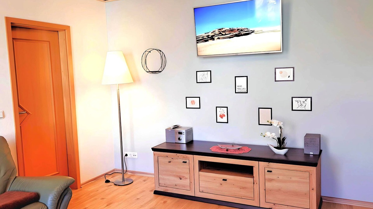 Kropeliner-Tor-Vorstadt Apartment | 2 room apartment - apartment elm