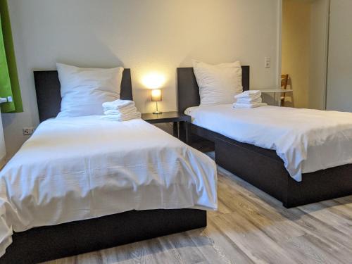 Nordstadt Apartment | 2 ROOM APARTMENT by the CASTLE