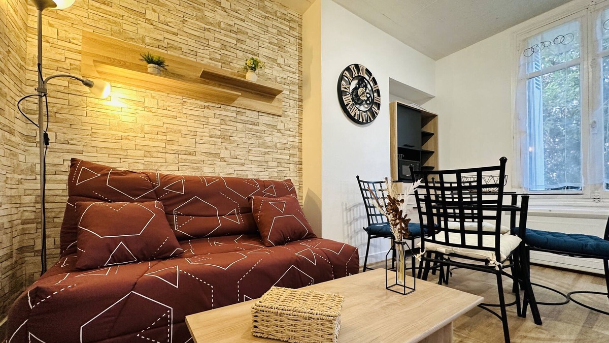 Saint-Pierre-des-Corps Apartment | 2 room apartment in the heart of the residential area of Velpeau