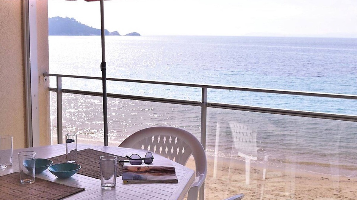 Cavaliere Beach Apartment | 2-room apartment, sleeps 5, Cavalière - Direct beach access