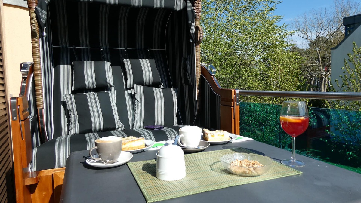 Juliusruh Apartment | 2 rooms apartment in the Kurparkcarree, with elevator to the 1st floor, beach distance 80m