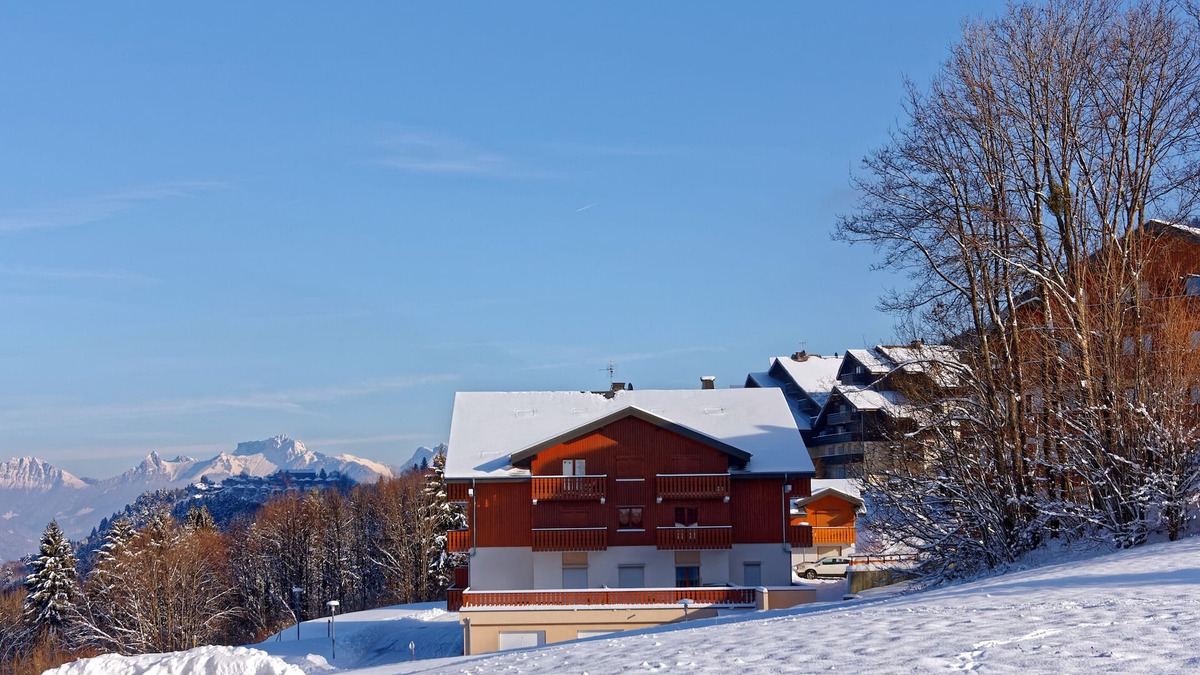 Thollon-les-Memises Apartment | 2 rooms, large terrace, parking, high-speed wifi