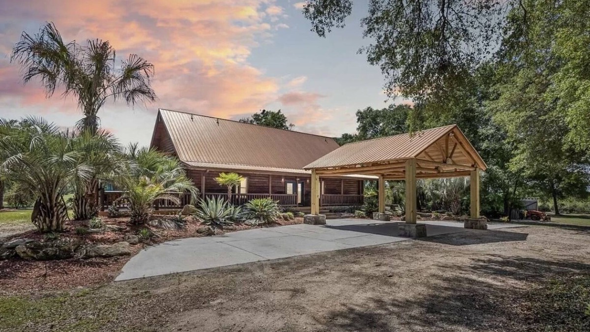 Mcalpin Cabin | 2 story Florida Cypress Cabin