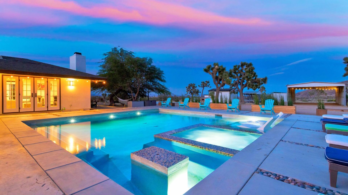 Joshua Tree House | 20 Acre Joshua Tree Pool/Spa Home, Sleeps 14 Game Room/Bball Court