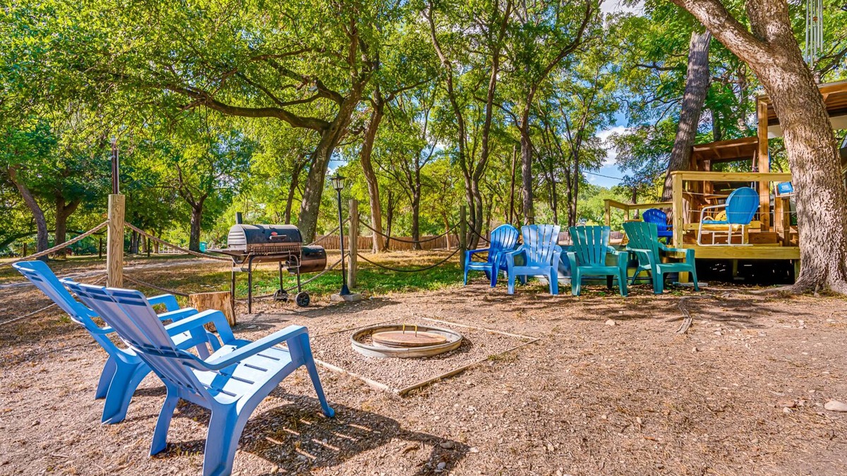 New Braunfels House | 20% Off, 3 Properties, Large Groups Welcome