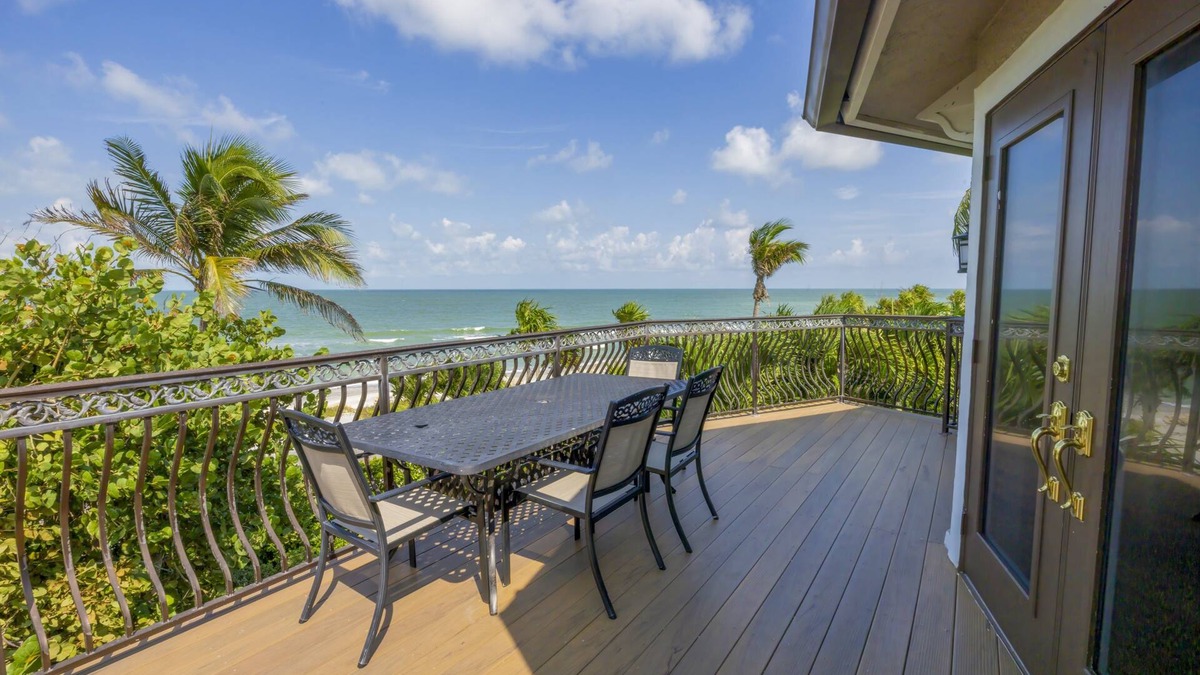 Captiva House | 20% Off Open Weeks from Aug thru January 31, 2026! Discount Reflected in Rate