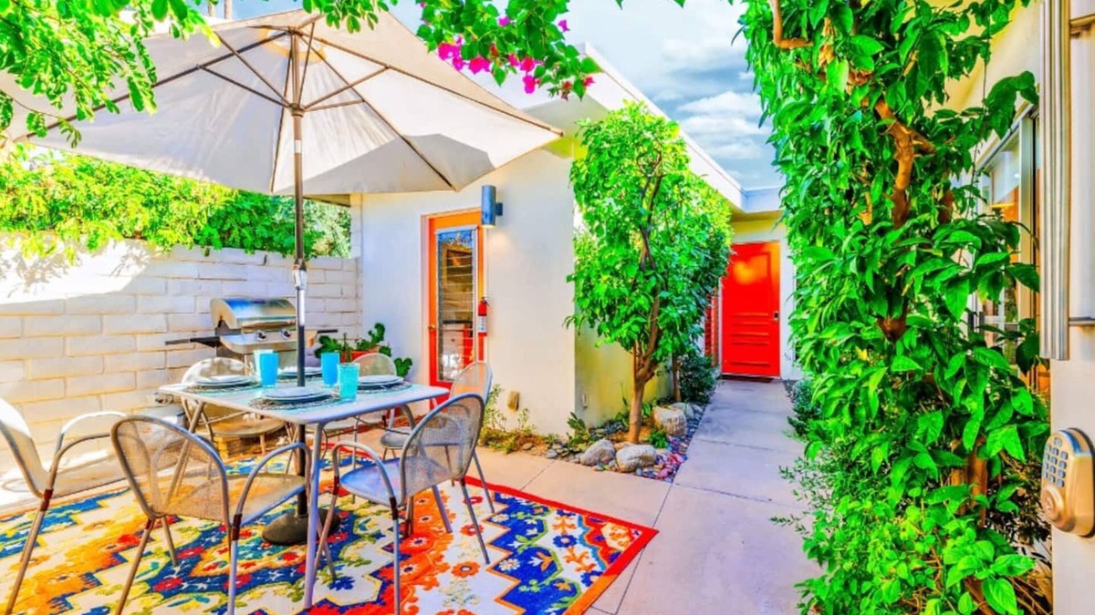 Old Las Palmas Apartment | 20%Off Sept Walk To DwnTwn, Great Reviews Pool/Spa