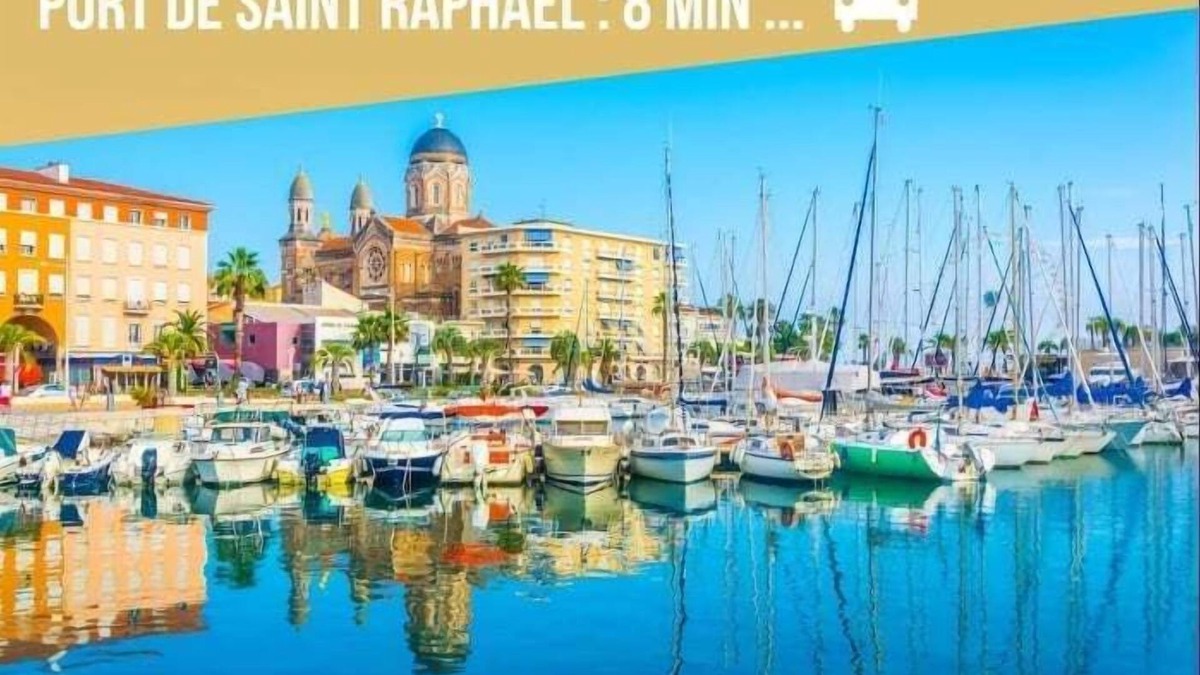 Antheor Apartment | 200 m from the sea | 5 min from the center | Wifi