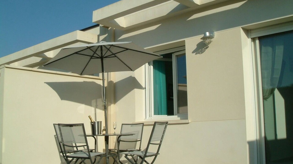 Fouras Villa | 200m from the ocean, villa "Louvois" in a residence with swimming pool .: Les Thalassiles