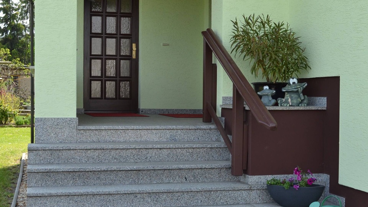 Duerrroehrsdorf-Dittersbach Apartment | 2023 Renovierte Ferienwohnung "anni" in der Sächsichen Schweiz für 2 Personen