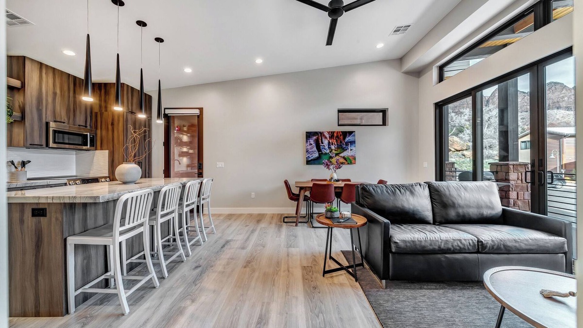 Zion National Park South Entrance Villa | 204 LaFave-Luxury Villa at Zion: Hidden Canyon