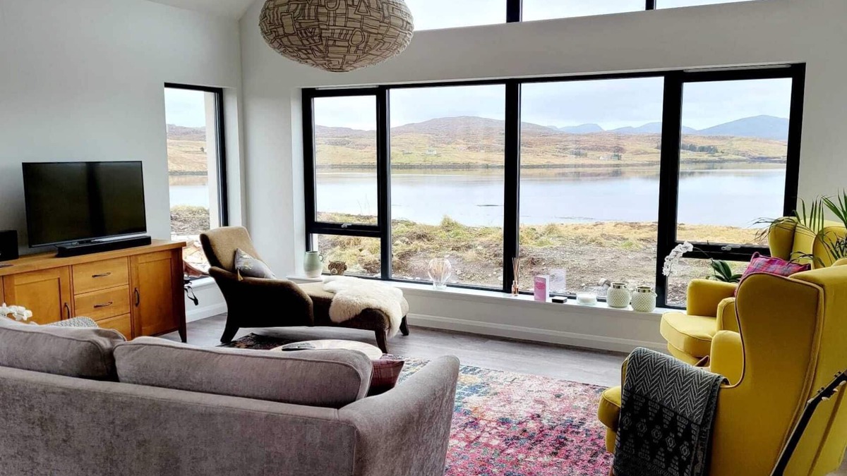 Ardroil House | 20A Kirkibost - Dog Friendly with Stunning Sea Loch Views