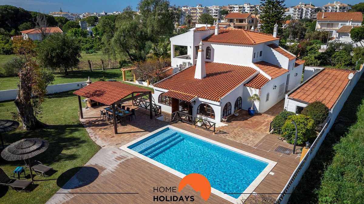 Olhos D'Agua Villa | #213 Vila Roja Pé by Home Holidays