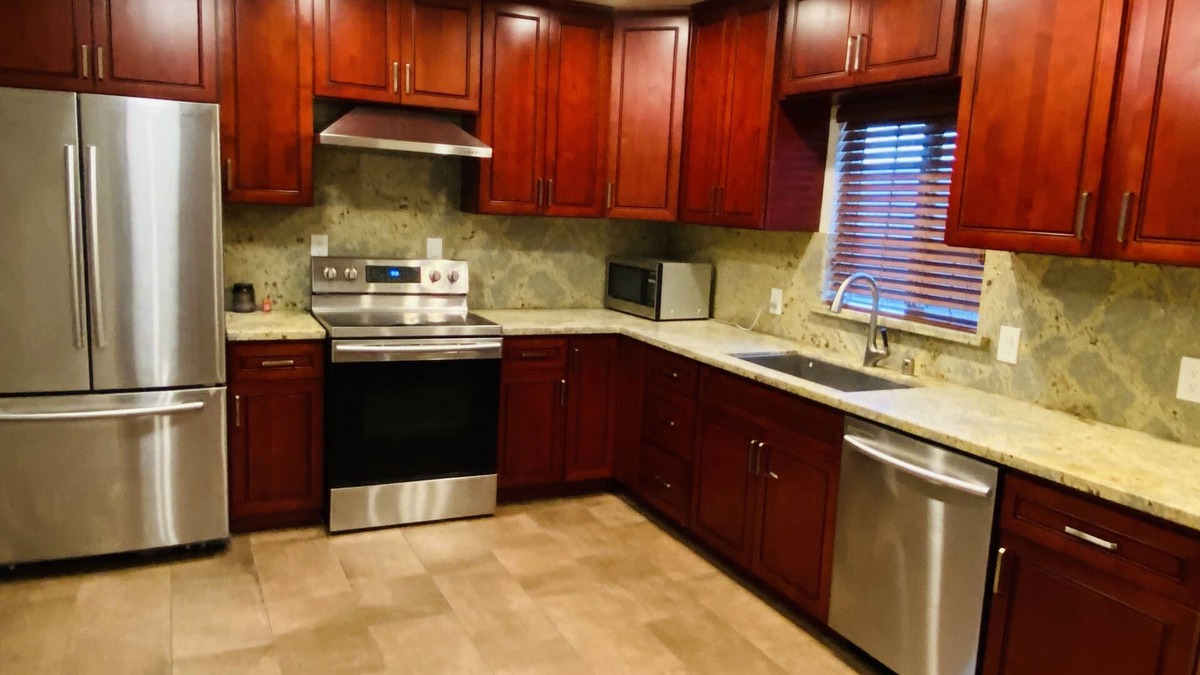 Tracy Other | 22 acres Farmhouse to enjoy . 1.5 mile from tracy mall . Still enjoy countryside