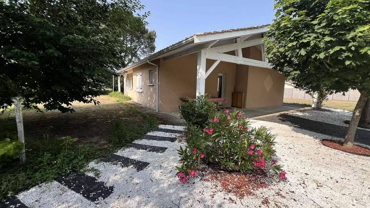 Saint-Vivien-de-Medoc Villa | 227 - Holiday home in Saint-Vivien-de-Médoc