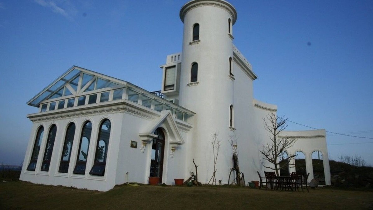 Xiyu Bed & Breakfast | 23.5 Blue B & B