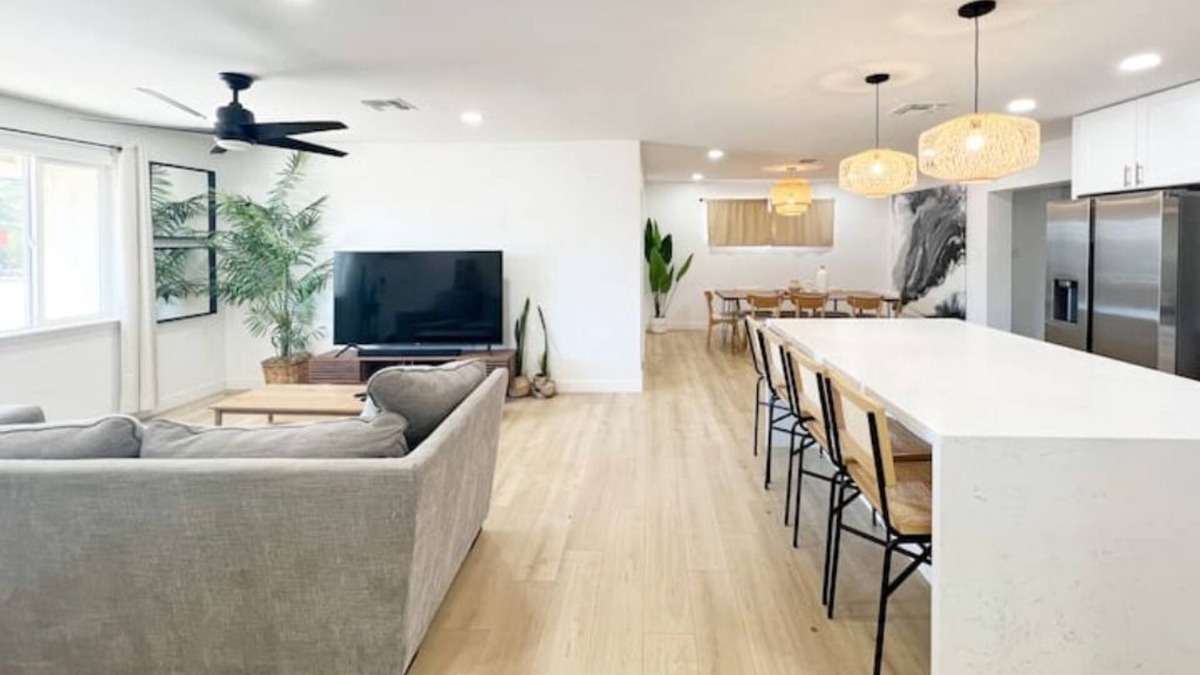 Papago Parkway House | 2300 Sq Ft Scottsdale Home, Option to heat pool
