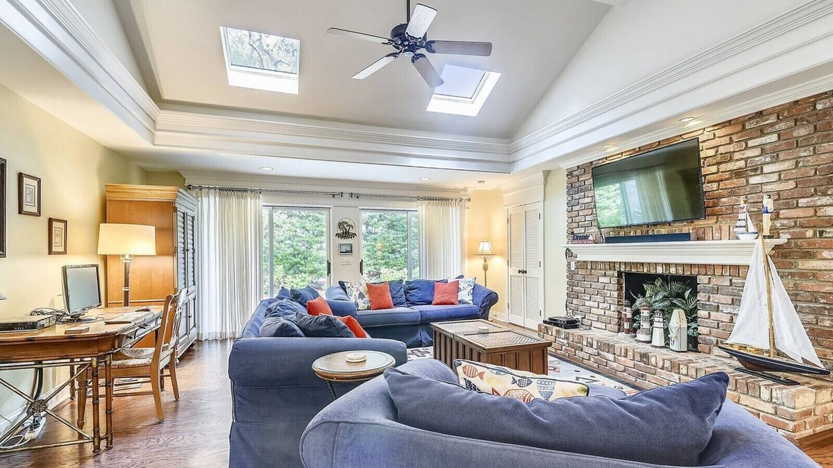 Heritage Woods House | 24 Baynard Cove - Single Level, 4BR Home with FREE Spa Heat April - October!