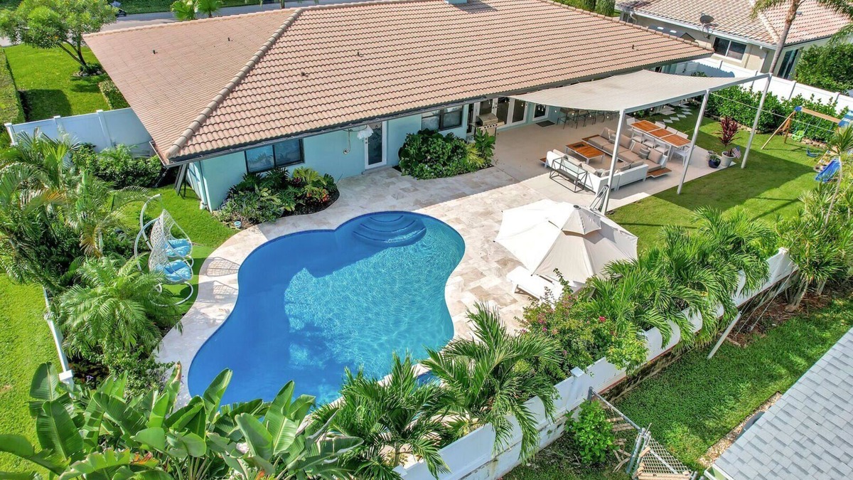 Cypress Point House | 2495 Managed By Brampton Park