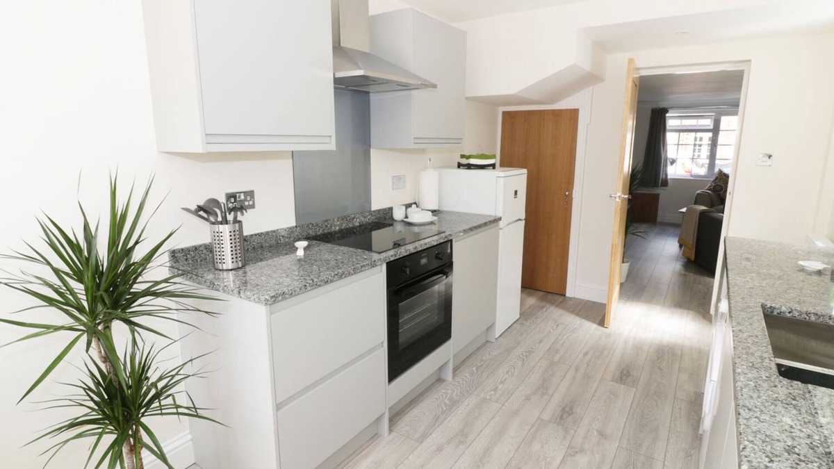City Centre Cottage | 25 Shakespeare Street