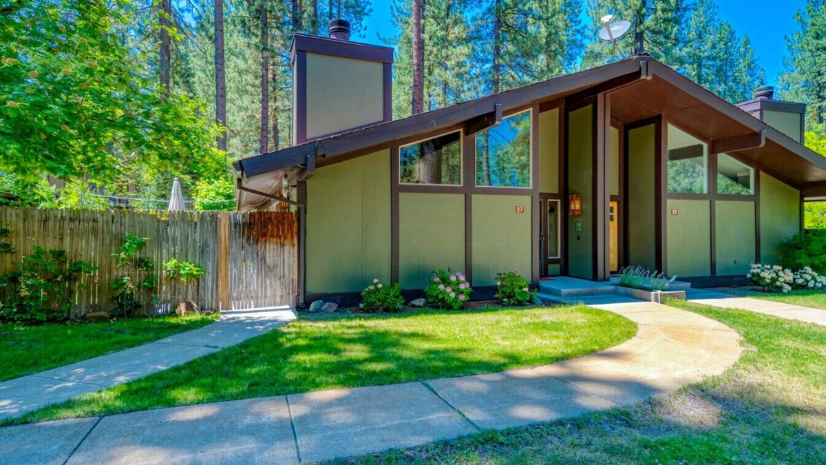Graeagle Apartment | #27 Graeagle Meadows
