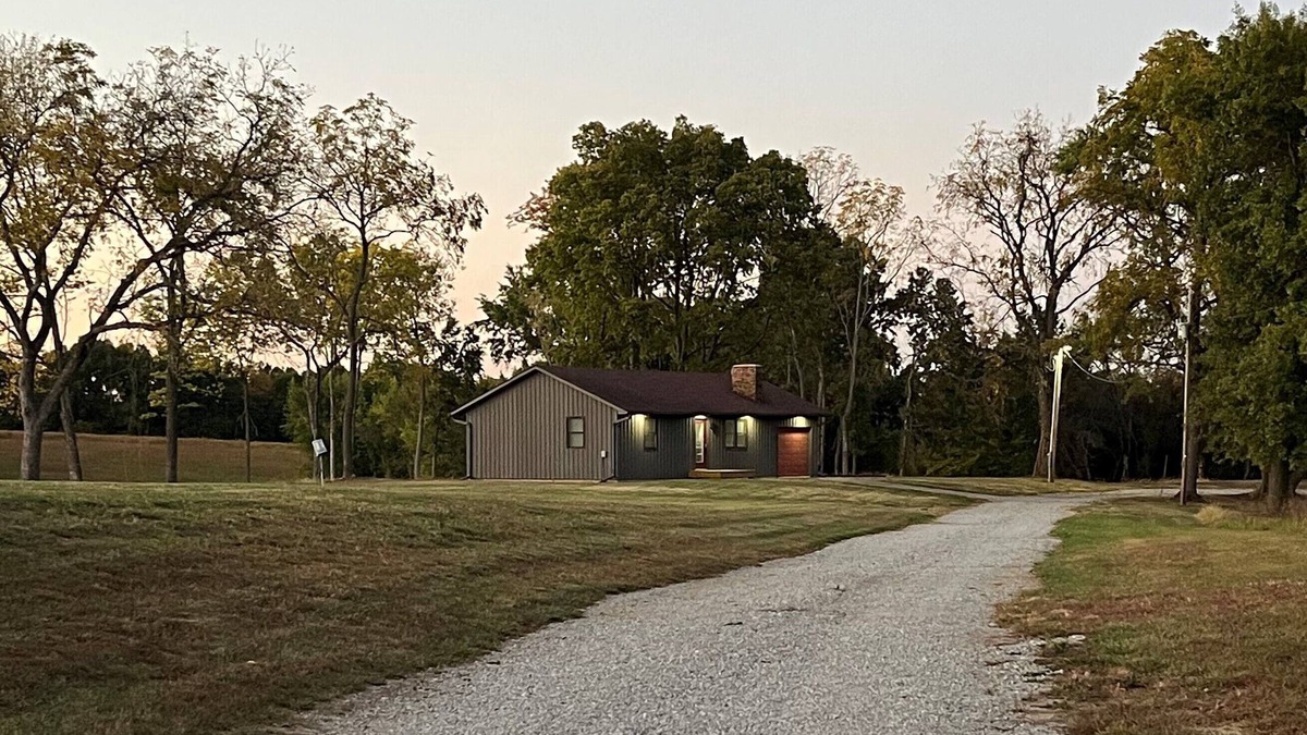 Stet Other | 270 Winchester Lane | Peaceful Farmhouse with Wildlife 🦌
